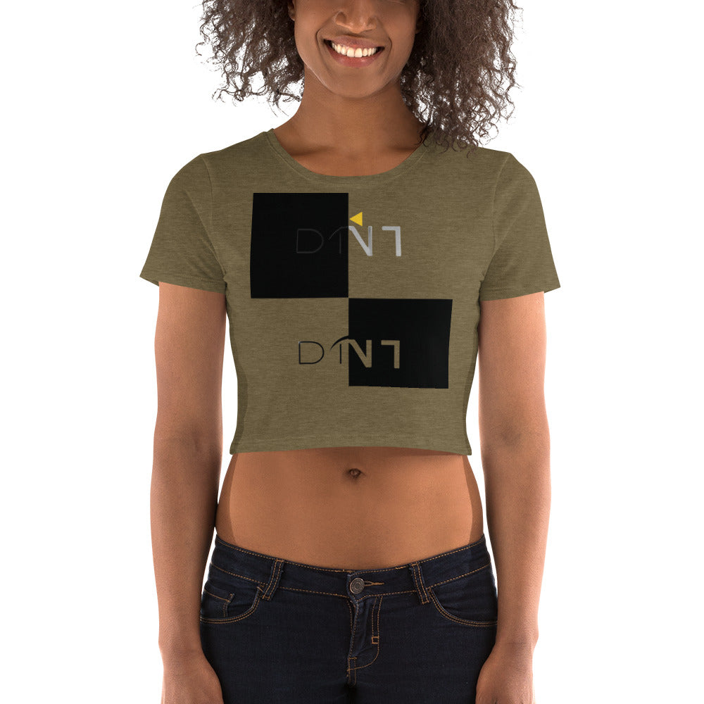 She got it Women’s Crop Tee