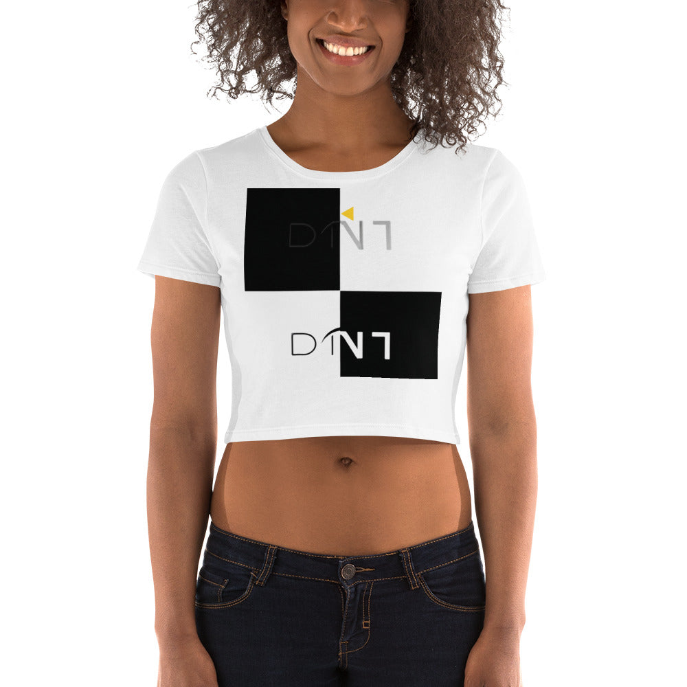 She got it Women’s Crop Tee